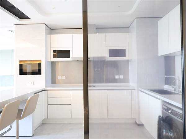 昆泰嘉瑞公寓开间130sqm (1).jpg