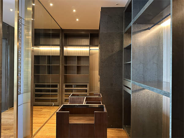 昆泰嘉瑞公寓2居室262-393sqm (1).jpg